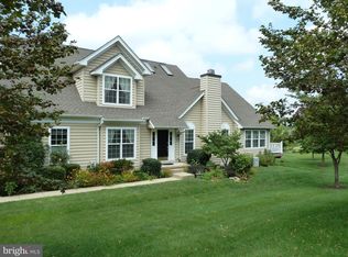 108 Sagewood Dr, Malvern, PA 19355