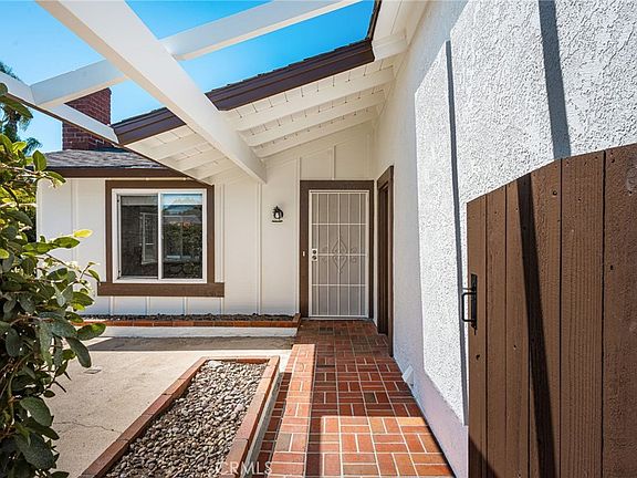 3rd image of 6592 Kilda Cir