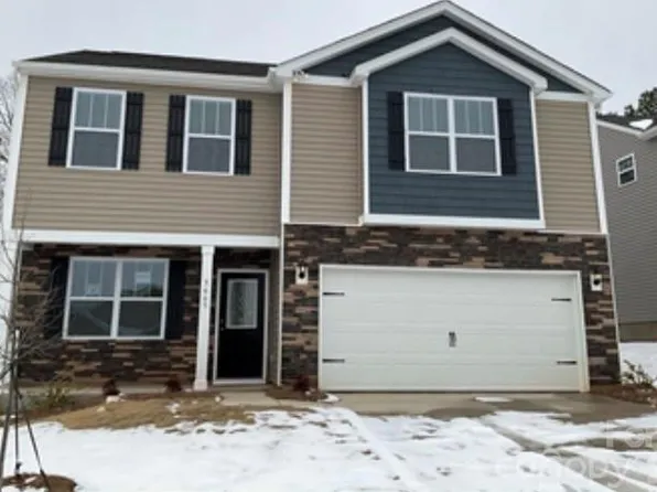 3665 Charles St NW, Hickory, NC 28613