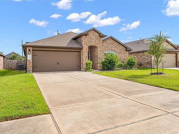 4th image of 3307 McDonough Way