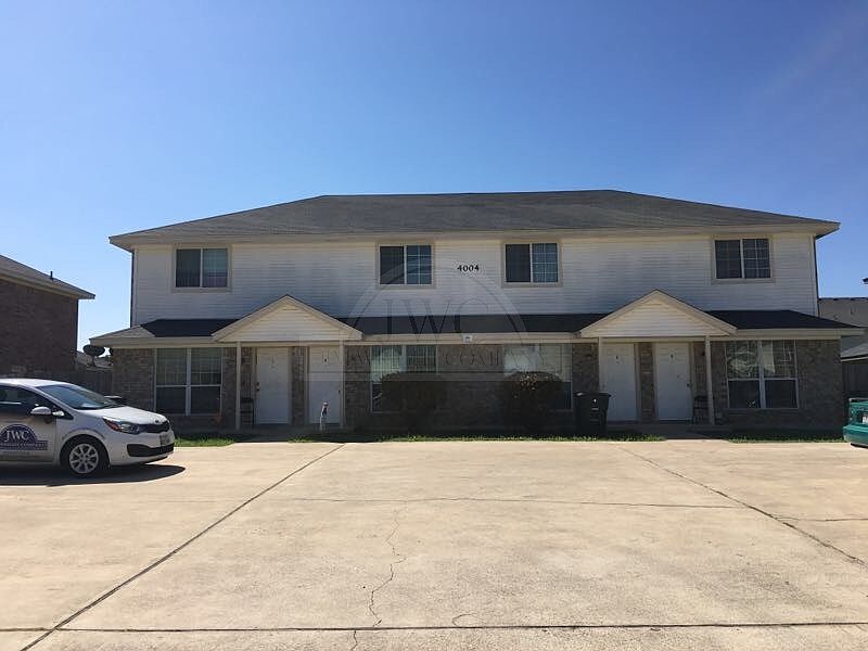 1st image of 4004 Madison Dr #168072204