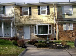 2103 McClure Pkwy, Charleston, WV 25312
