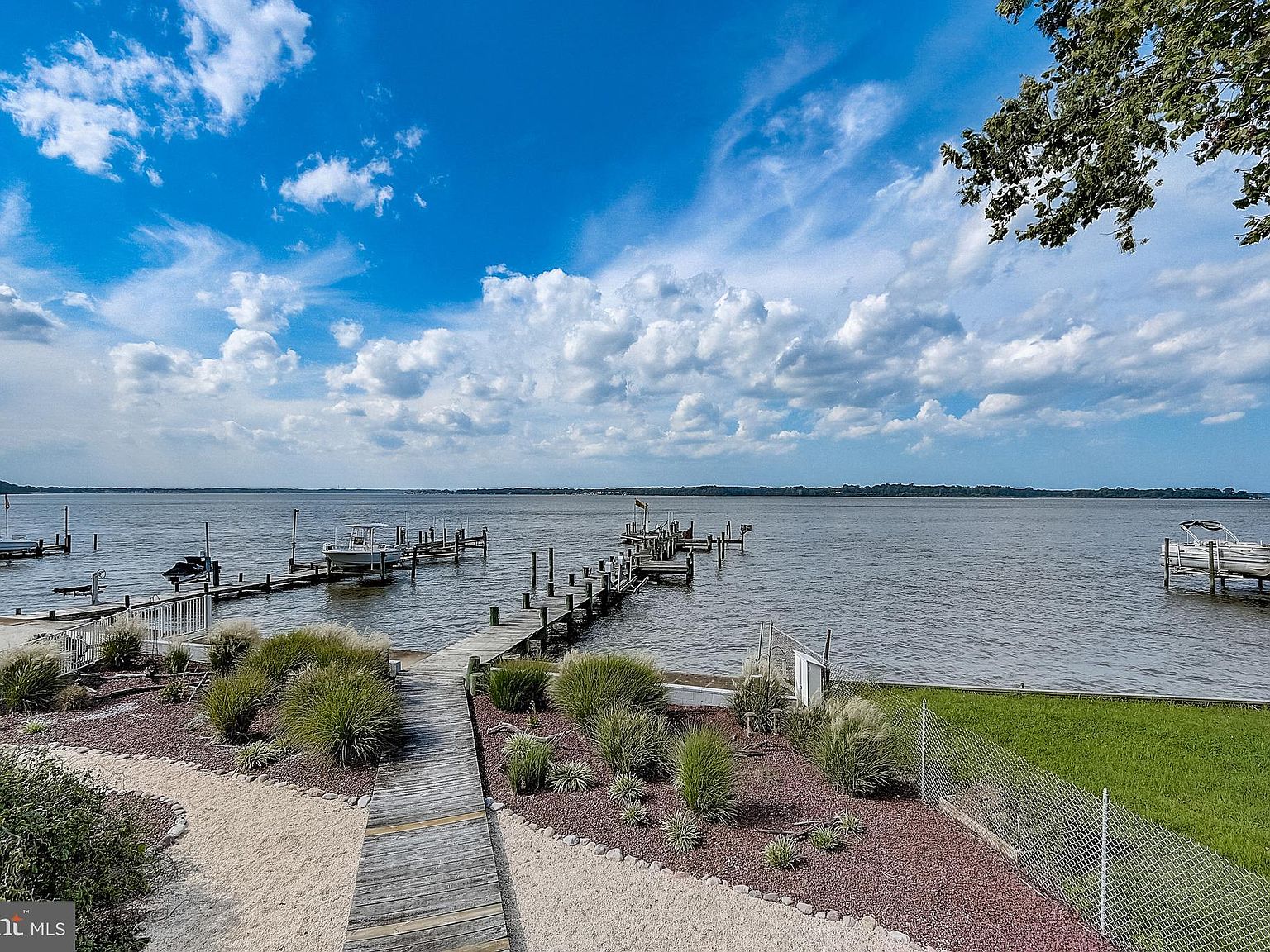 8802 Hinton Ave, Sparrows Point, MD 21219 | Zillow