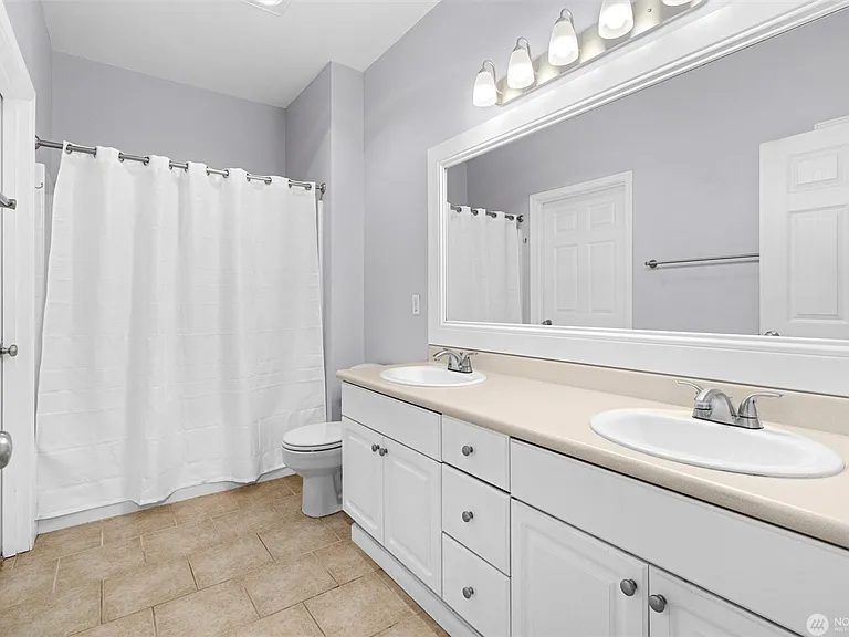 17770 134th Ln SE #17770 — Photo 9