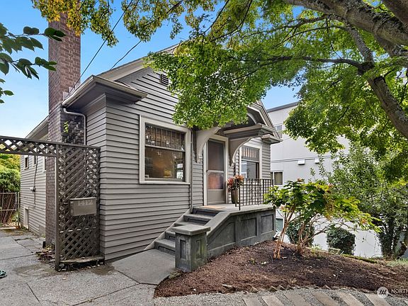 3rd image of 1412 Taylor Avenue N