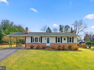 805 Tucker Ln, Ashton, MD 20861