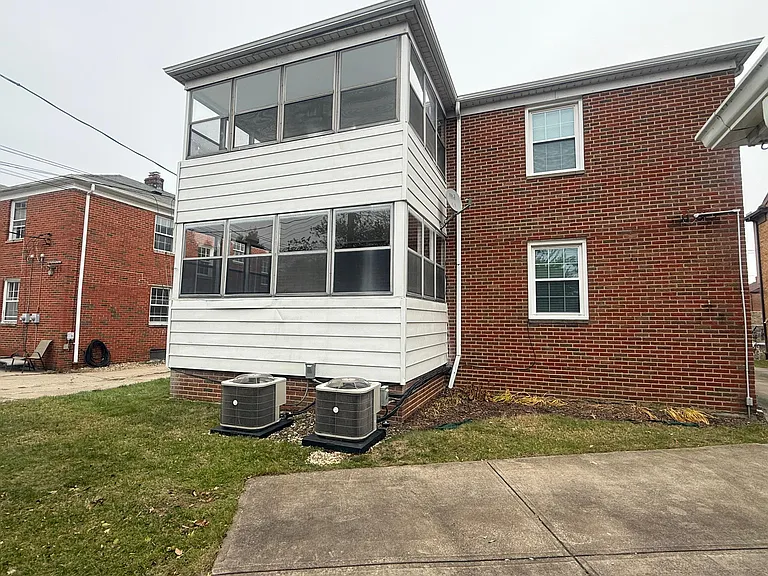 2600 Warrensville Center Rd #2 — Photo 4