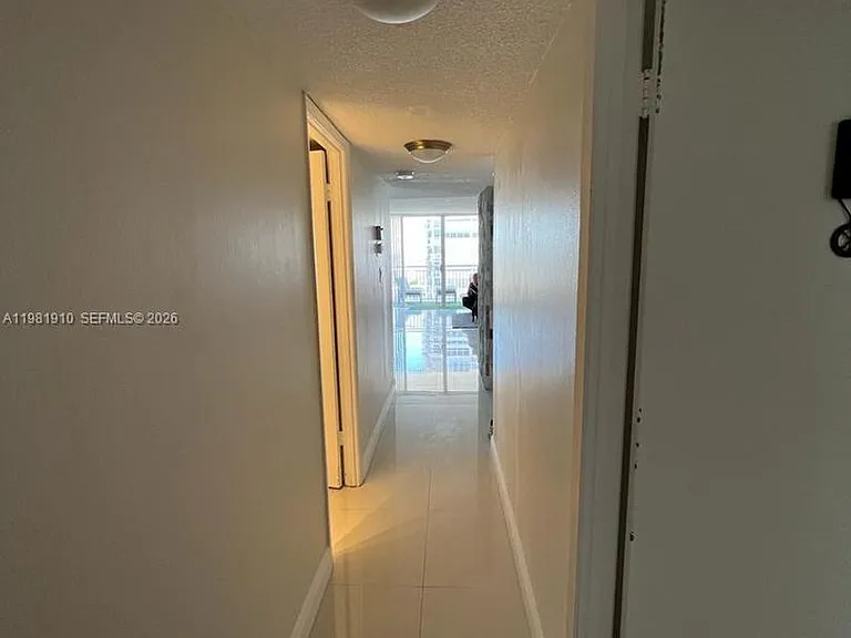 18061 Biscayne Blvd #1404 — Photo 10
