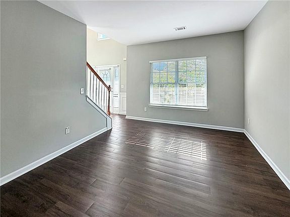 5th image of 1215 Grey Rock Way
