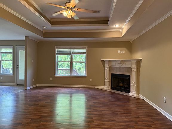 4th image of 2110 Richland Park Dr