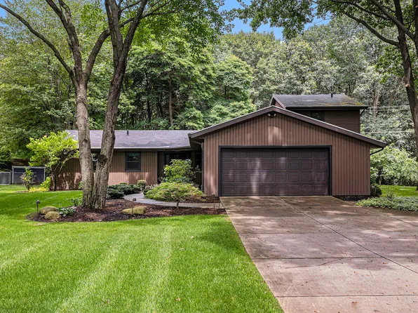 6835 E F Ave, Richland, MI 49083