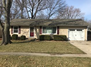 221 N 3rd St, Fisher, IL