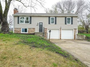 12718 W 55th Ter, Shawnee, KS 66216