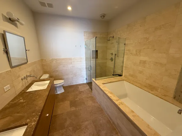 175 N Ada St Unit 207, Chicago, IL 60607