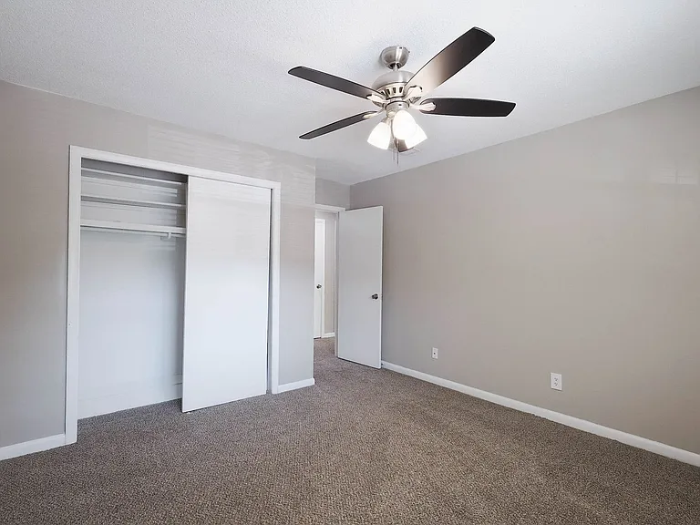 Hampton Hall | Comfort, Convenience, & Community All In One — Photo 388