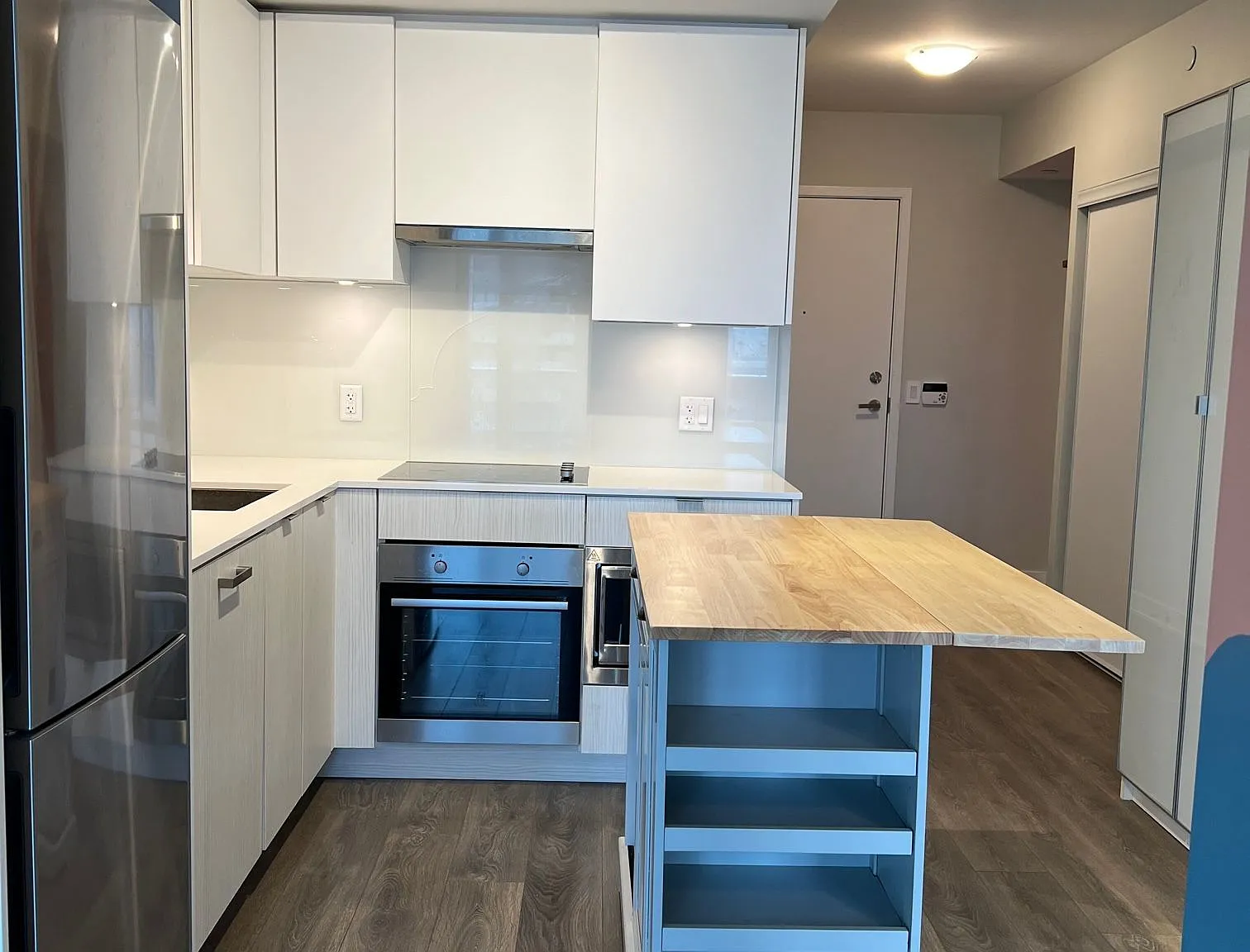 2 bed, $2,600 — Photo 1