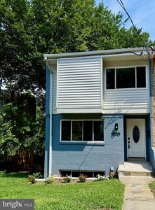 4010 Ames St NE, Washington, DC, 20019
