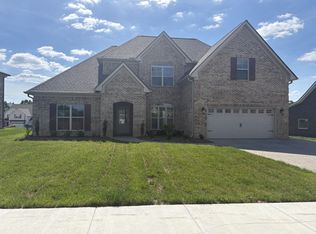 927 Licinius Ln, Murfreesboro, TN 37128