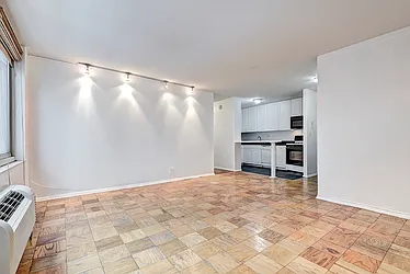 Rented by Level Group
