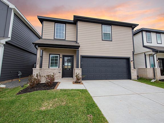 3rd image of 15622 Buffalo Meadow Ct