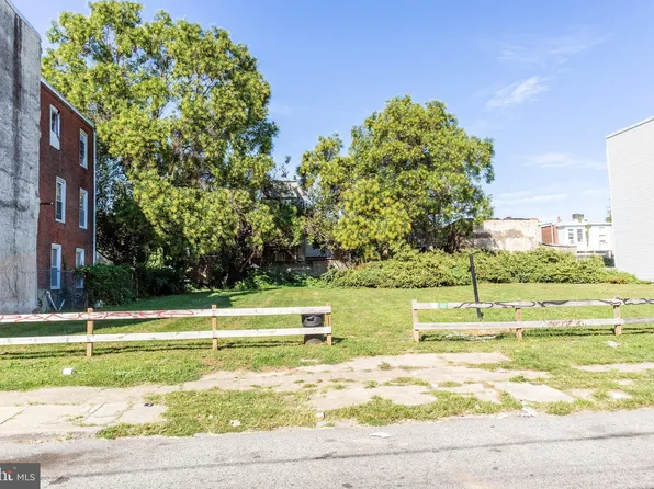 1938 N 19th St, Philadelphia, PA 19121