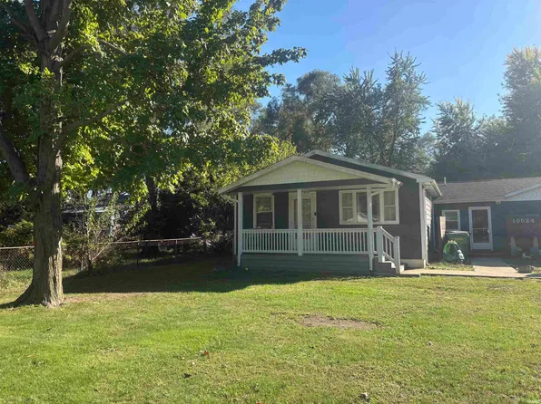 10524 Curtis St, Osceola, IN 46561