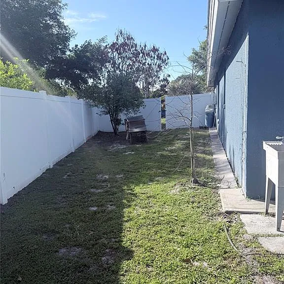 2618 Hawthorne Ln — Photo 20