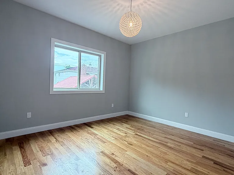 29 Serrell Ave #1F — Photo 6