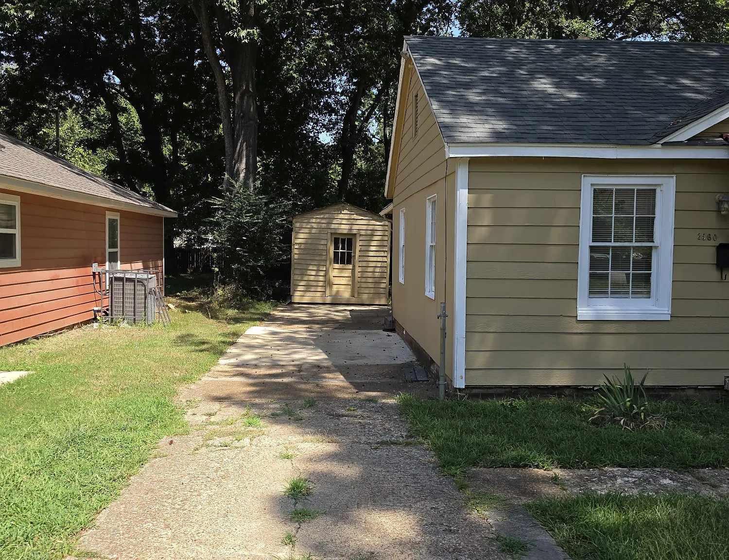 3 bed, 1172 sqft, $995 — Photo 3