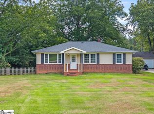 77 Loftis Rd, Travelers Rest, SC 29690