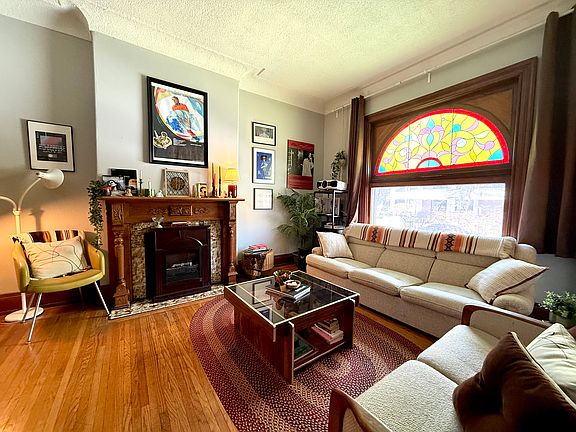 3rd image of 37 West Ave S #35