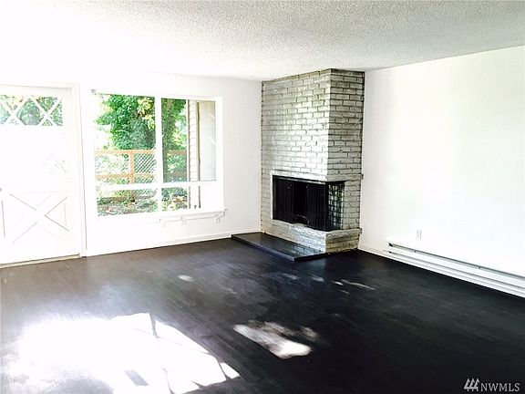 5th image of 13558 37th Ave S APT 20