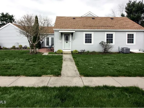 56 Largo San Nicola #A, Freehold, NJ 07728