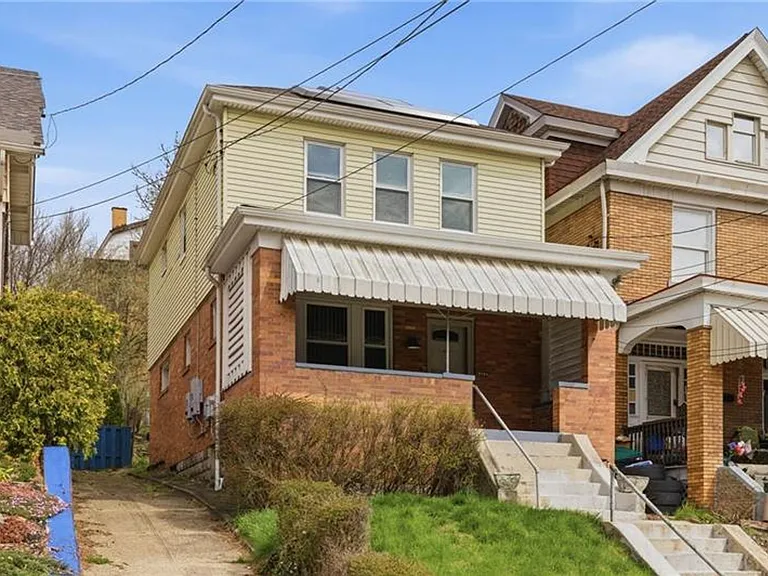 2721 Pyramid Ave — Photo 2
