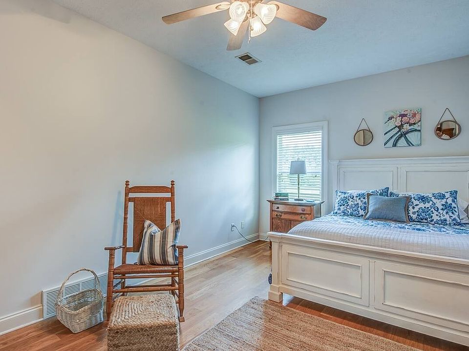 37th image of this home