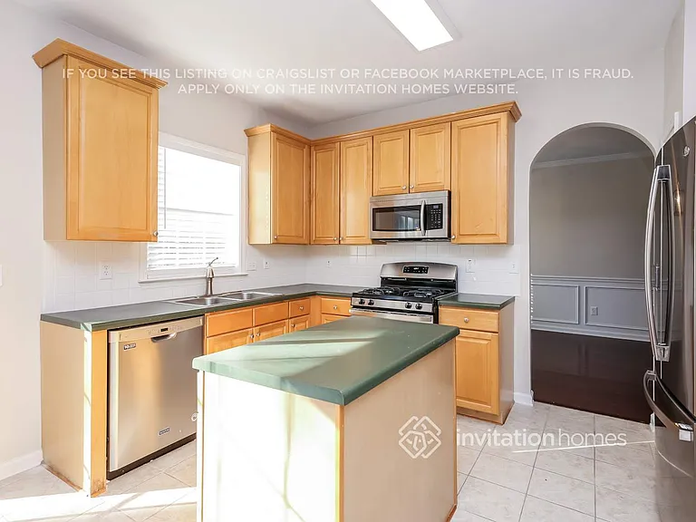 3142 Brookeview Ln NW — Photo 6