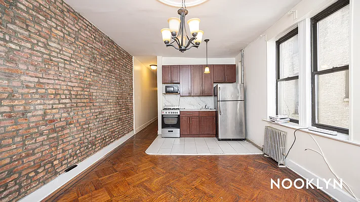 Rented by Nooklyn NYC LLC | media 4