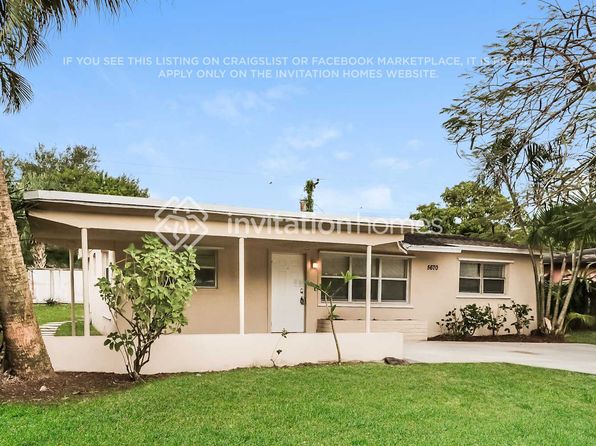5670 S 38th Ct, Greenacres, FL 33463