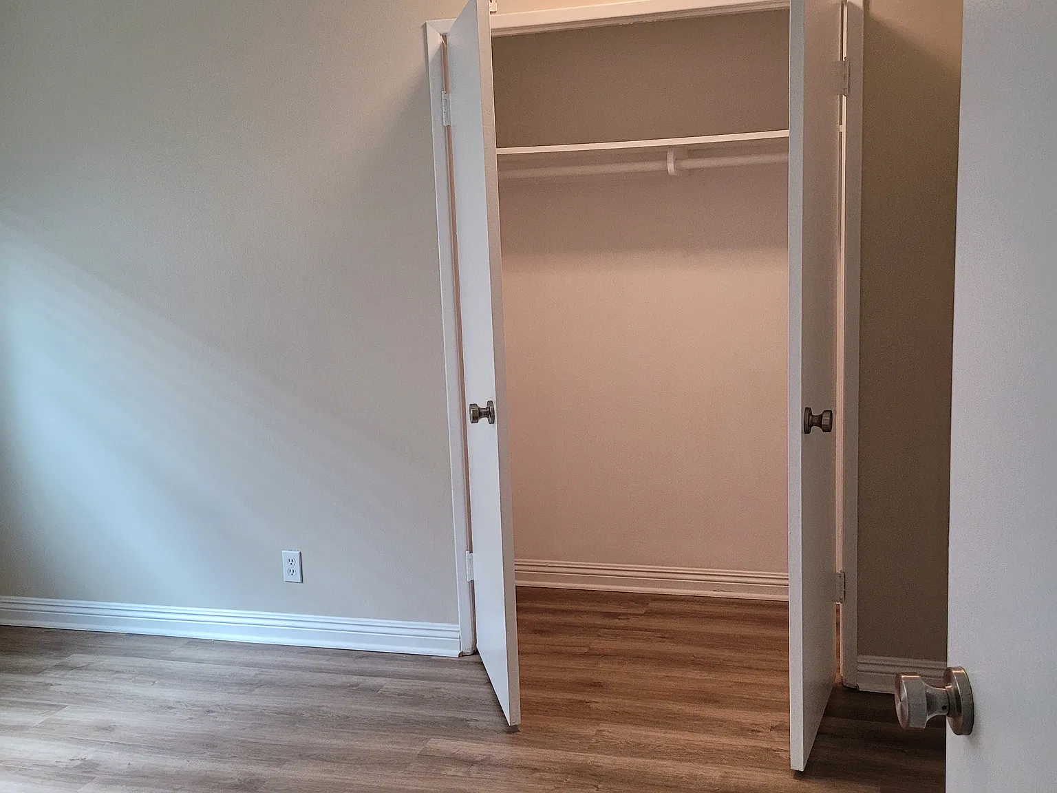 510 Avenida Victoria — Photo 3