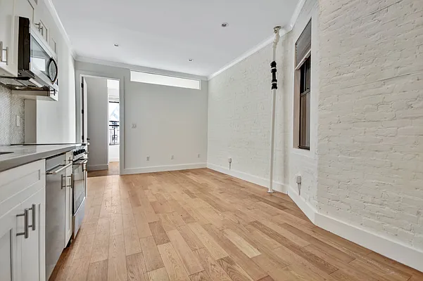 Rented by Compass | media 1