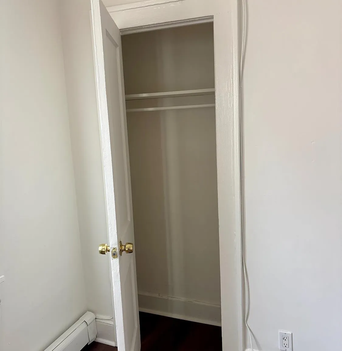 1 bed, 1.0 bath, $1,950 — Photo 4