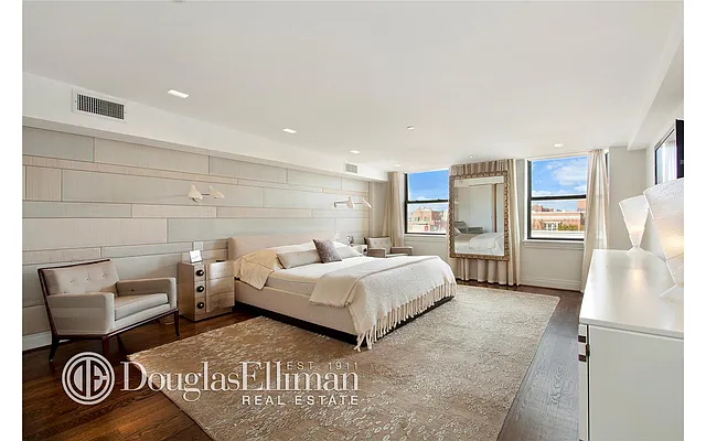Sold by Douglas Elliman | media 18
