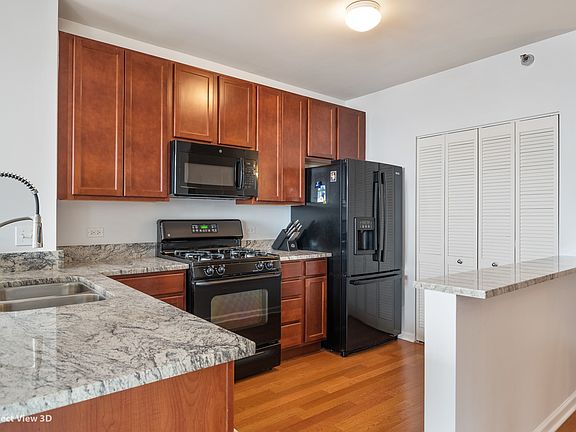 3rd image of 1111 S Wabash Ave APT 1706