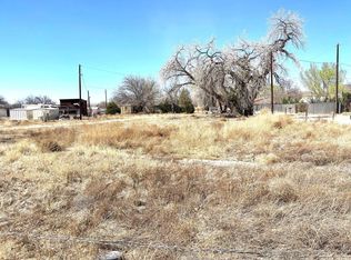 1443 Bryan Dr, Los Lunas, NM 87031