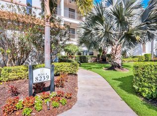 8239 Parkstone Pl APT 107, Naples, FL 34120