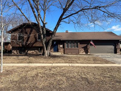 527 N Lyle Ave, Elgin, IL, 60123