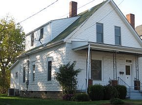 1st image of 949 Cliff St