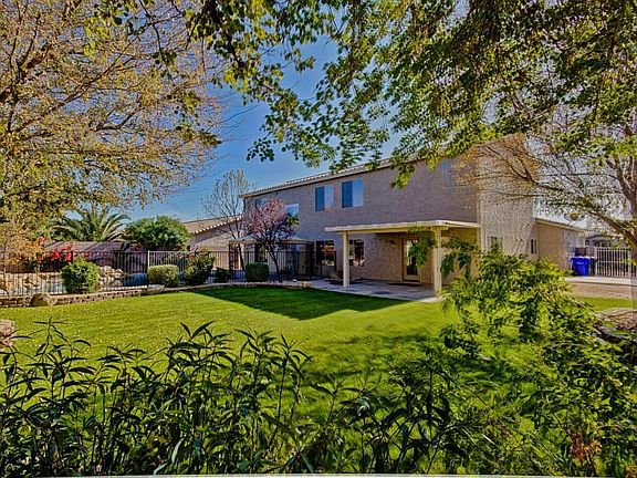 4th image of 1202 E Bartlett Way