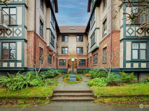409 16th Avenue E #11, Seattle, WA 98112