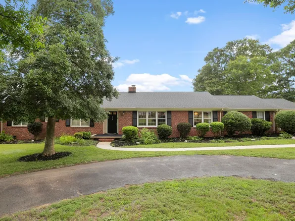 108 Sunline Pl, Spartanburg, SC 29307